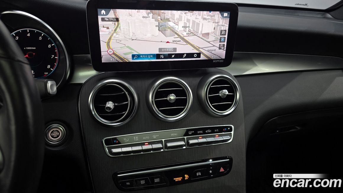 Mercedes-Benz GLC-Class 2020