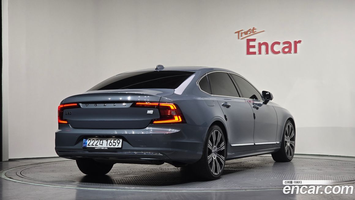 Volvo S90 2021