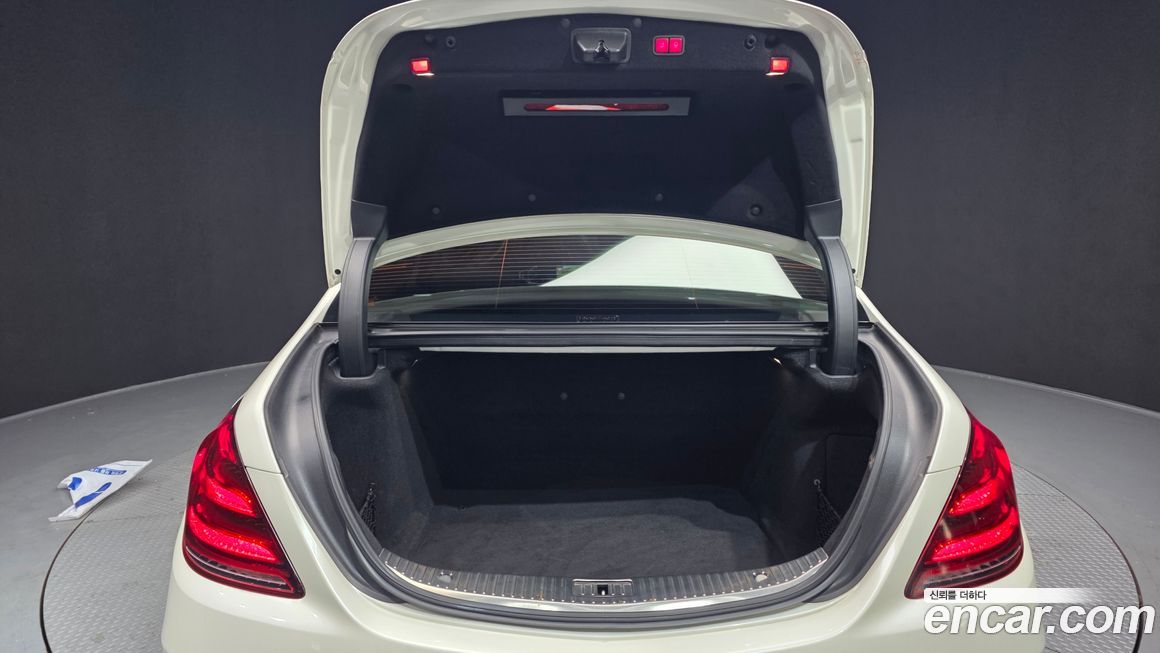 Mercedes-Benz S-Class 2018