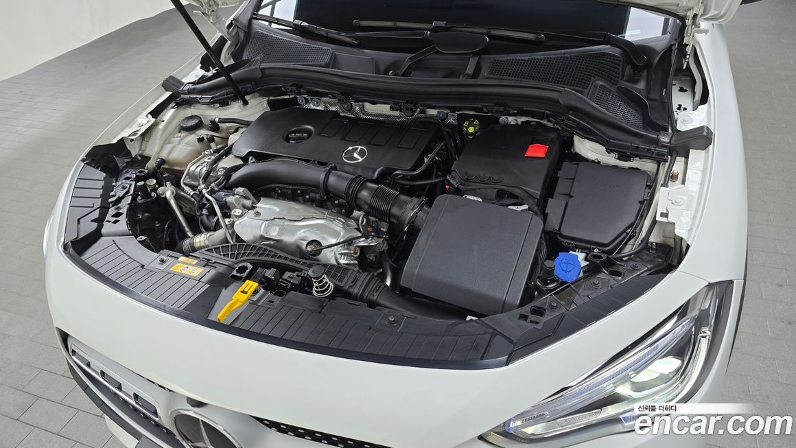 Mercedes-Benz GLA-Class 2023