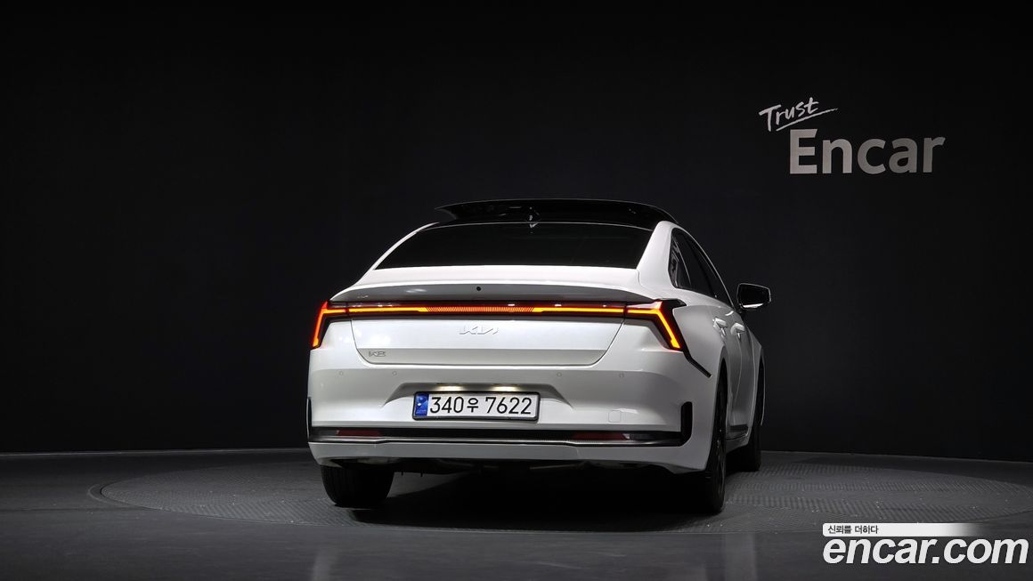 Kia K8 2025