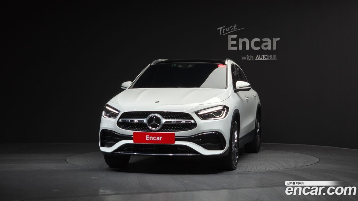 Mercedes-Benz GLA-Class 2023