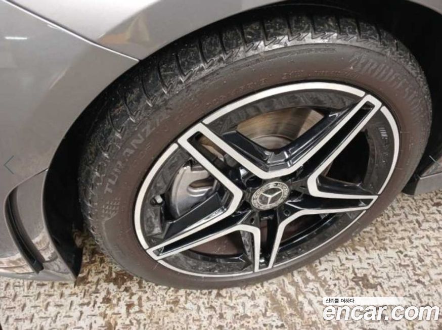 Mercedes-Benz CLA-Class 2023