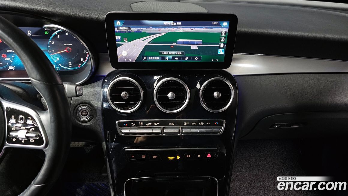 Mercedes-Benz GLC-Class 2020