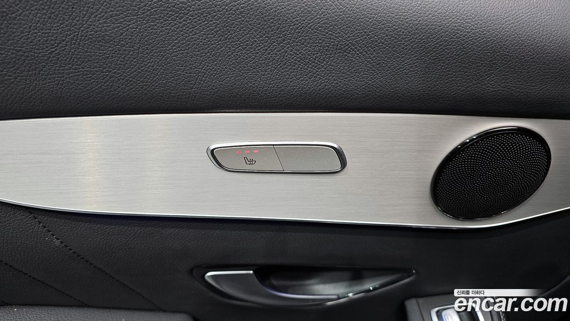 Mercedes-Benz GLC-Class 2020