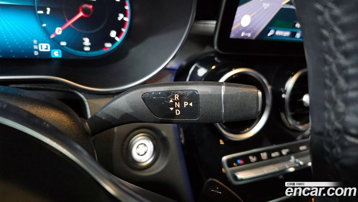 Mercedes-Benz GLC-Class 2020