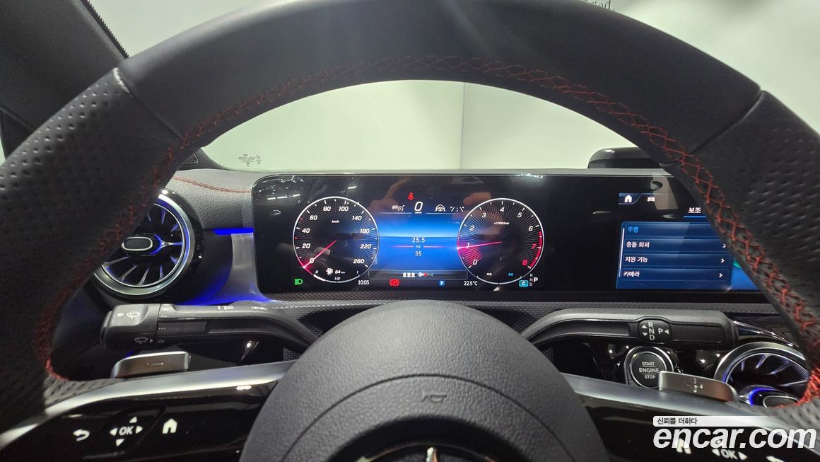 Mercedes-Benz CLA-Class 2024