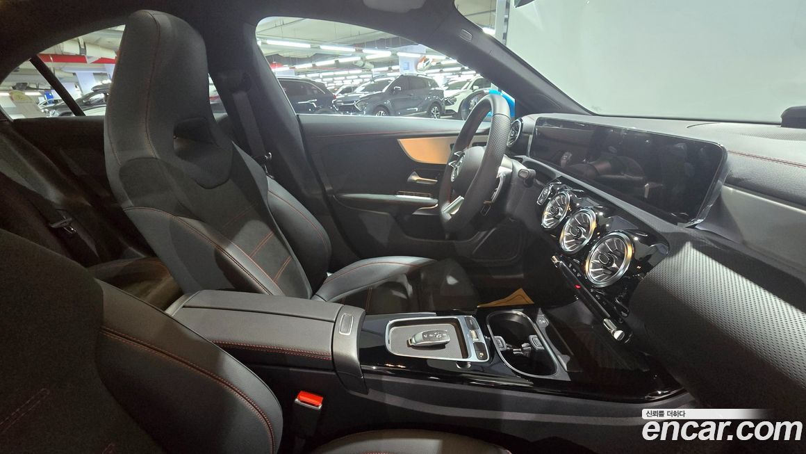 Mercedes-Benz CLA-Class 2024