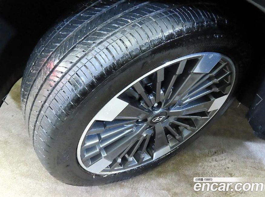 Hyundai Santafe 2025