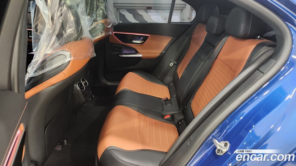 Mercedes-Benz C-Class 2022