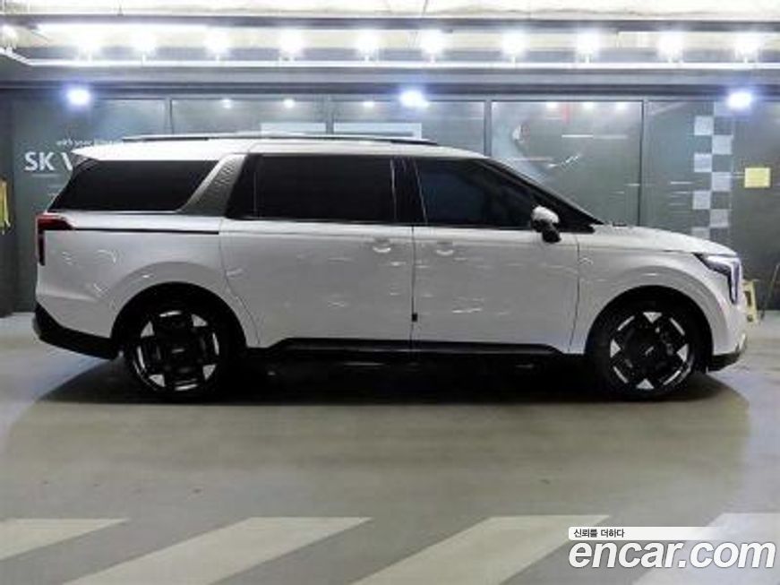 Kia Canival 2025