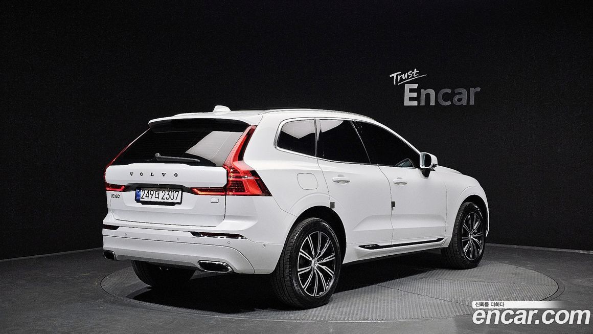 Volvo XC60 2021