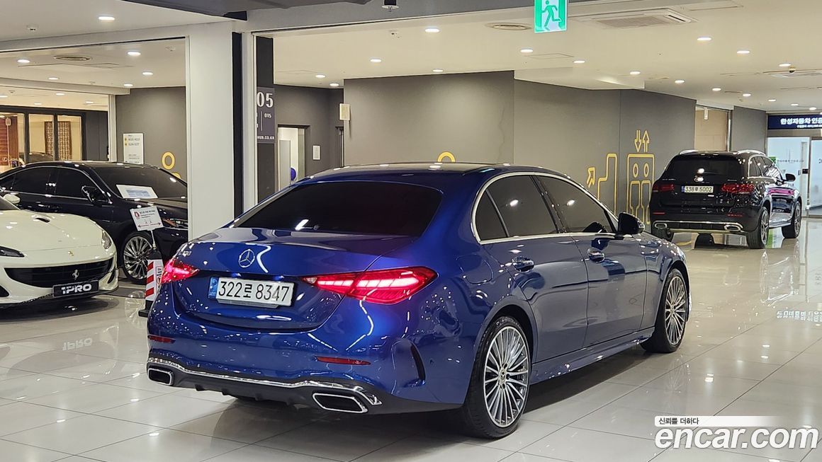 Mercedes-Benz C-Class 2022