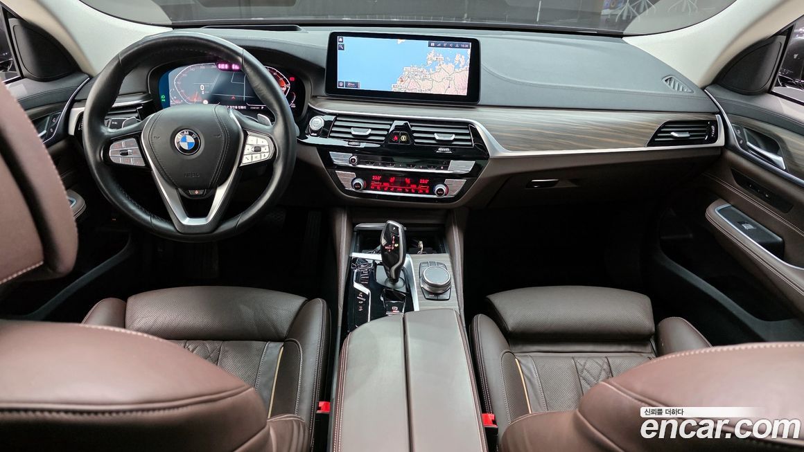 BMW Gran Turismo 2023