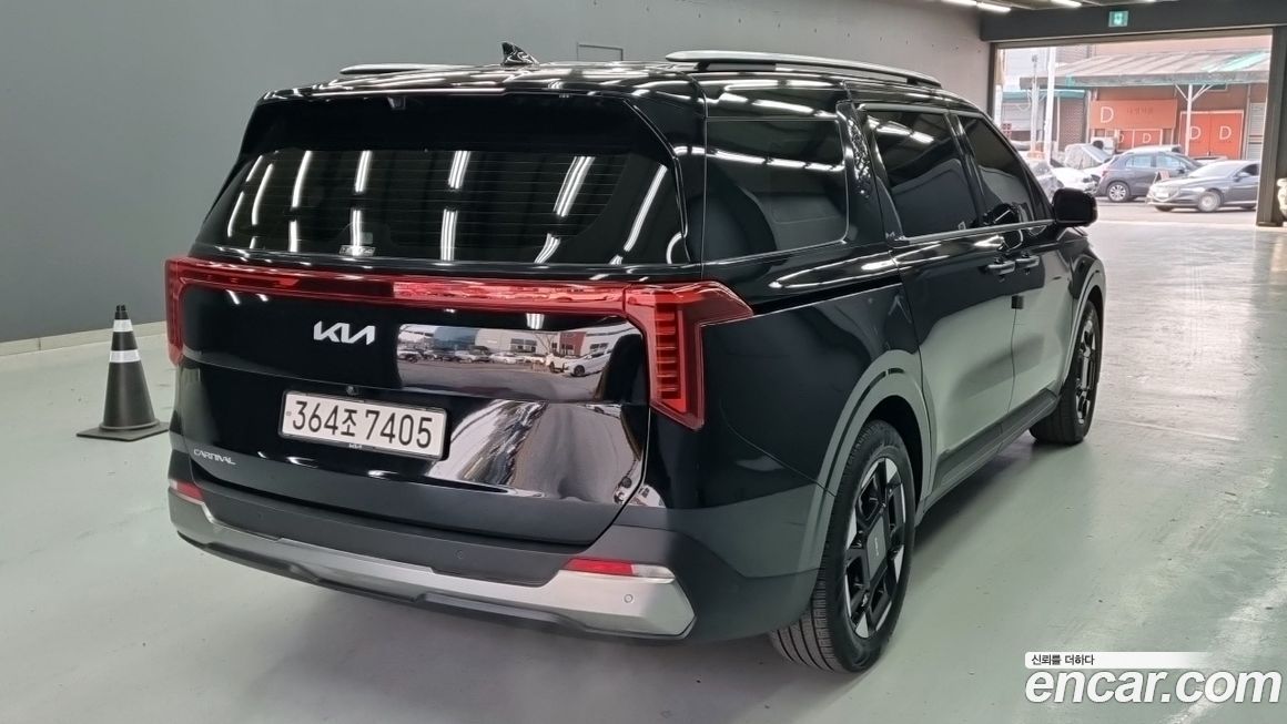 Kia Canival 2025