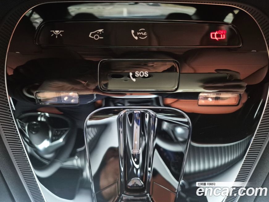 Mercedes-Benz C-Class 2025