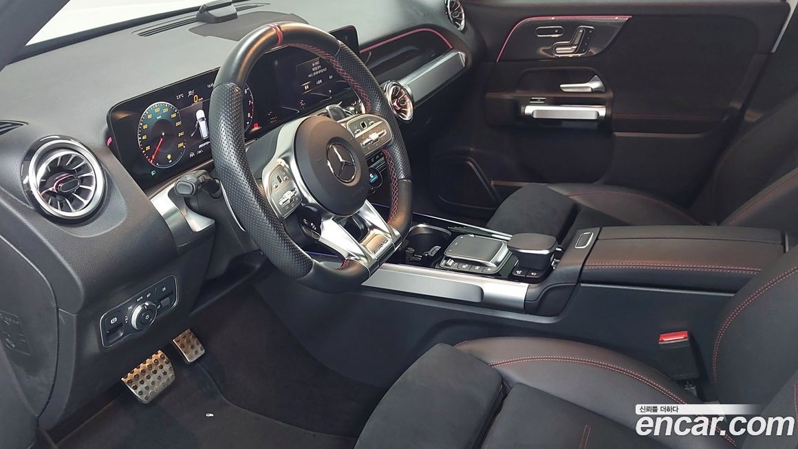 Mercedes-Benz GLB-Class 2022