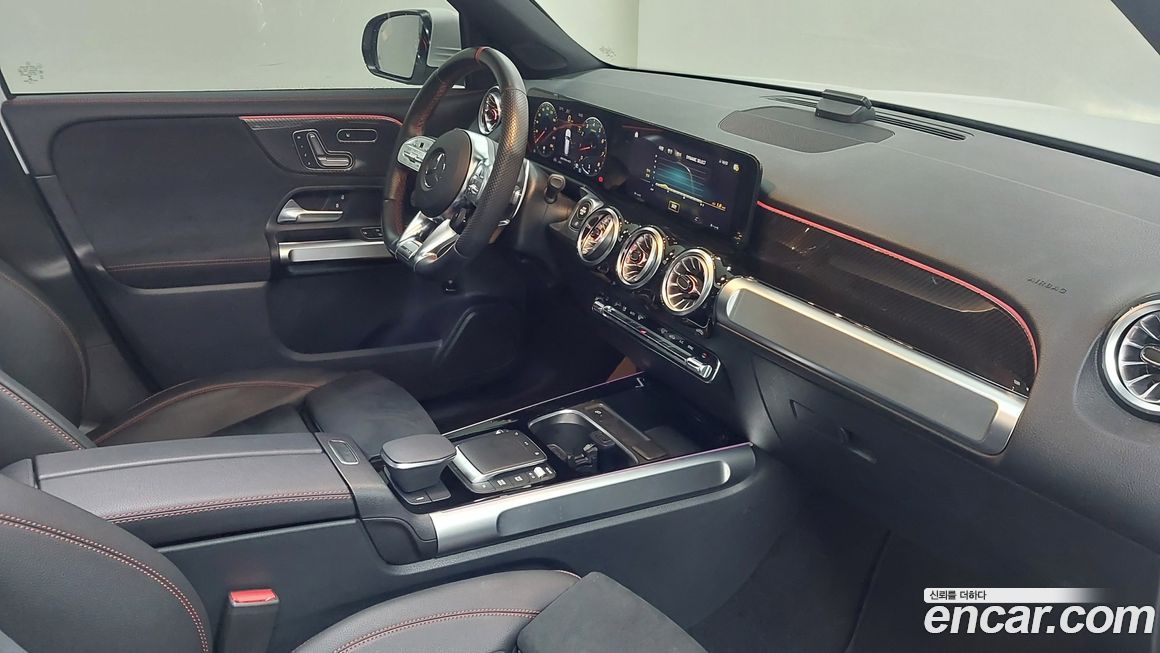 Mercedes-Benz GLB-Class 2022