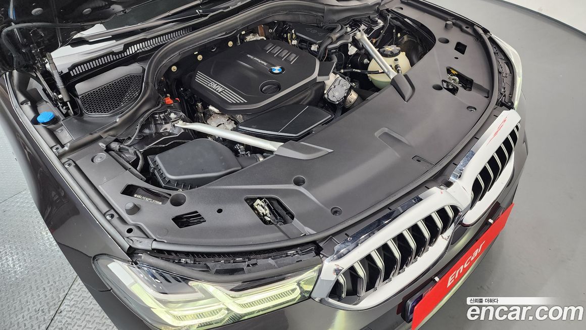 BMW Gran Turismo 2023