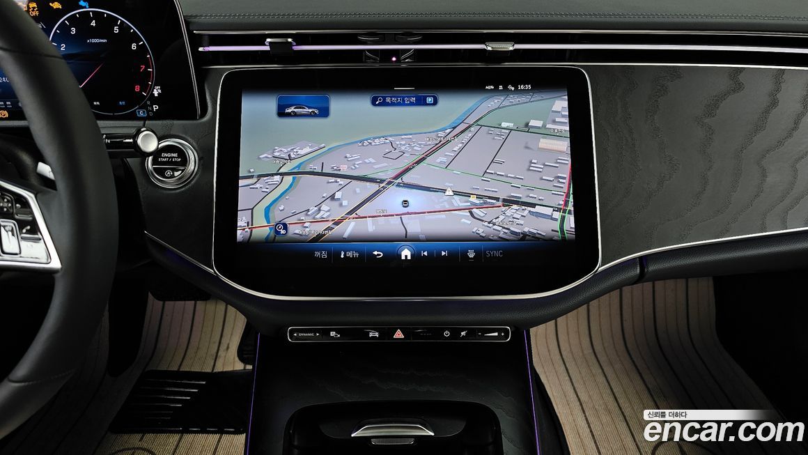 Mercedes-Benz E-Class 2024