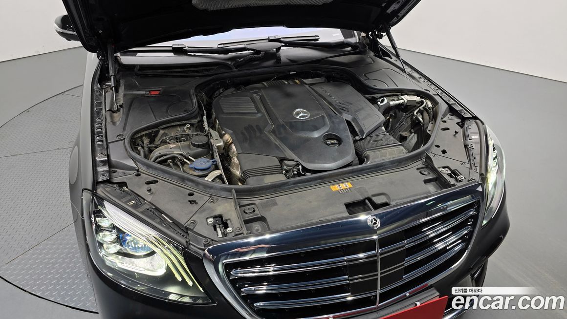 Mercedes-Benz S-Class 2019