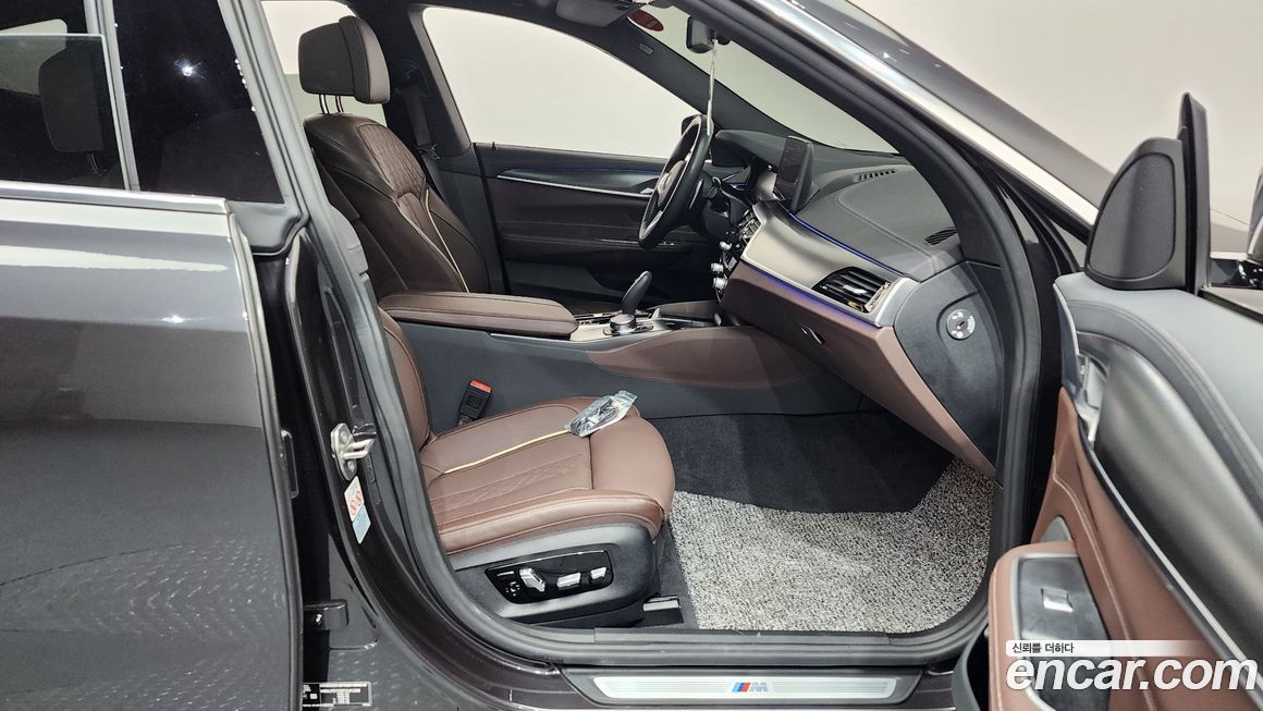 BMW Gran Turismo 2023