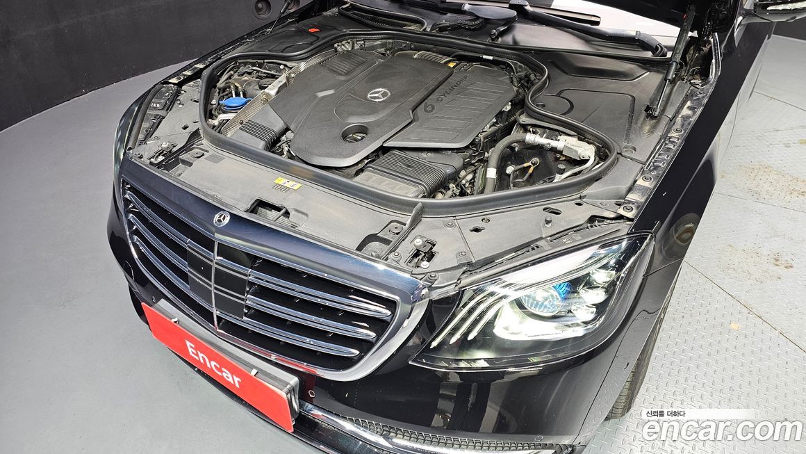 Mercedes-Benz S-Class 2019