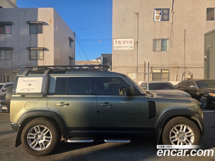 Land Rover Defender 2020