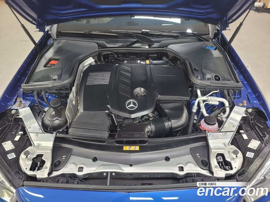 Mercedes-Benz E-Class 2023