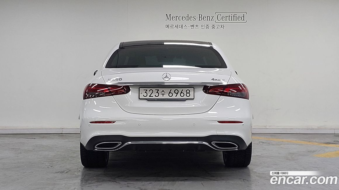 Mercedes-Benz E-Class 2022