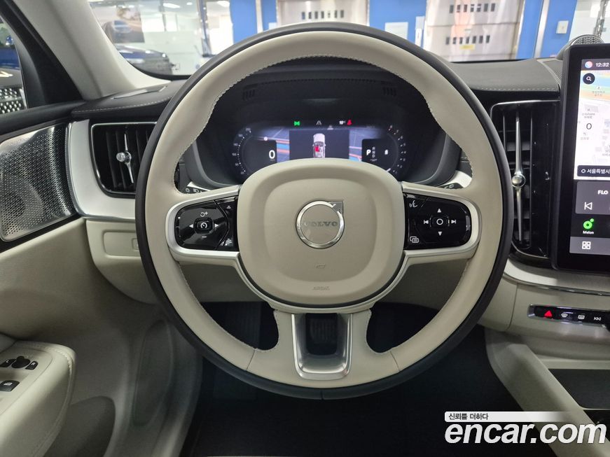 Volvo XC60 2026