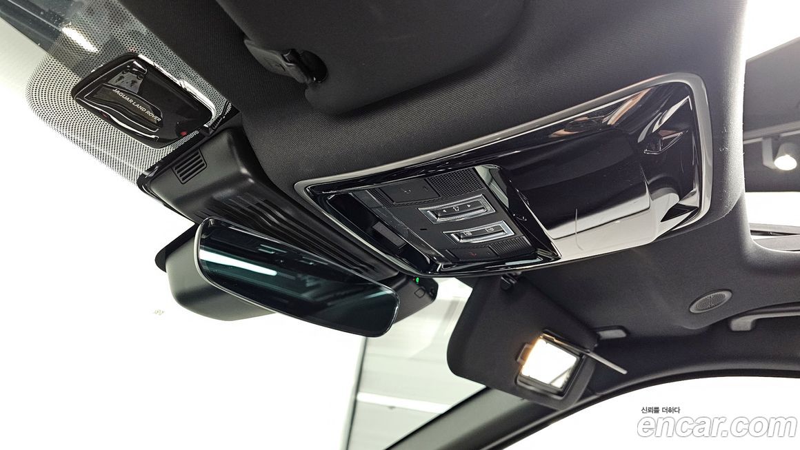 Land Rover Range Rover Velar 2023