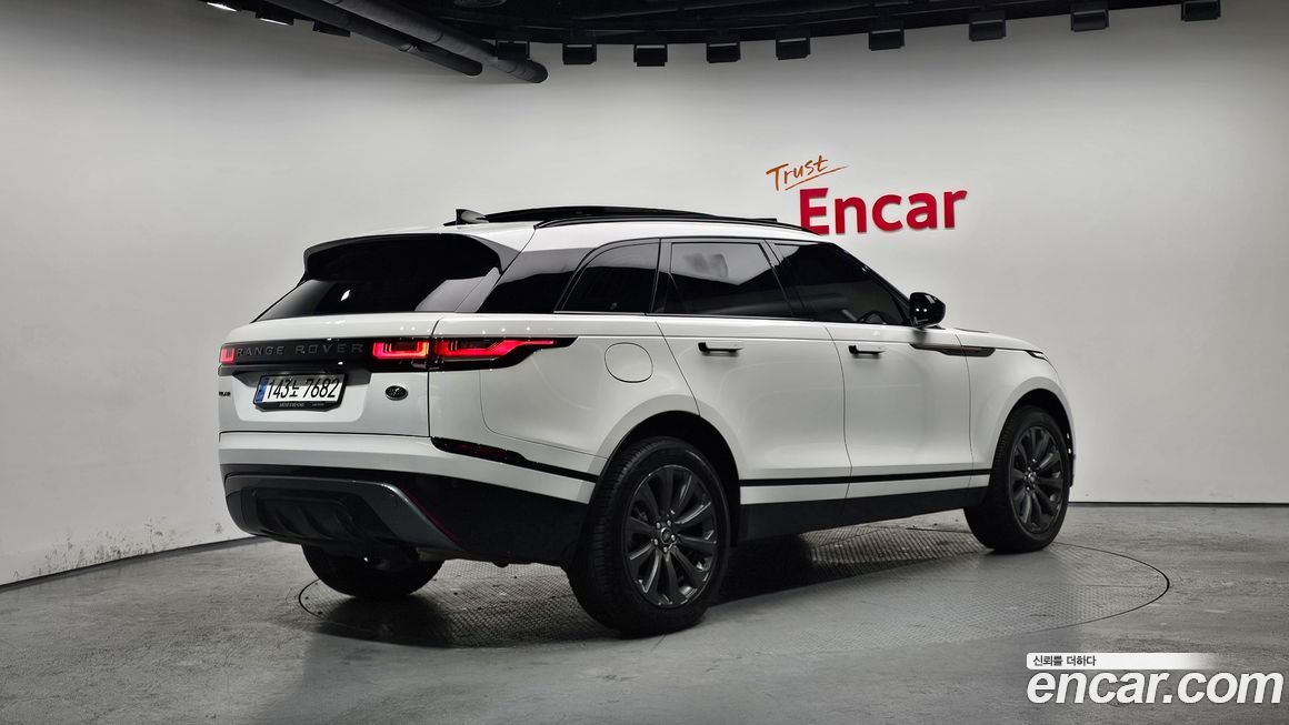 Land Rover Range Rover Velar 2023