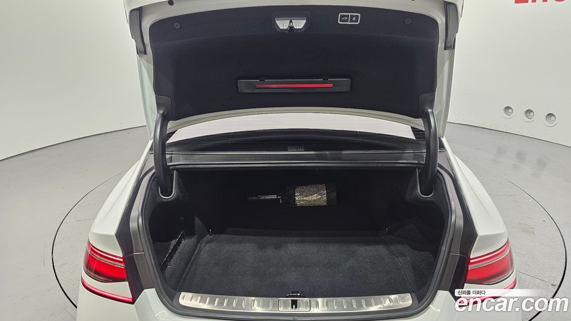 Genesis G90 2022