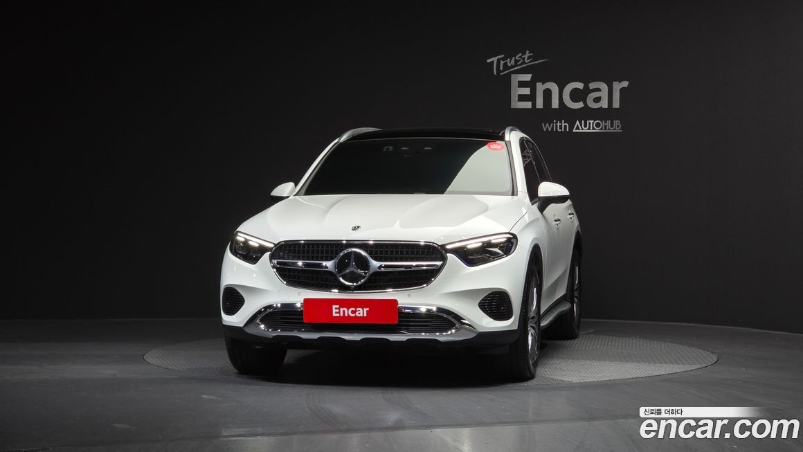 Mercedes-Benz GLC-Class 2024