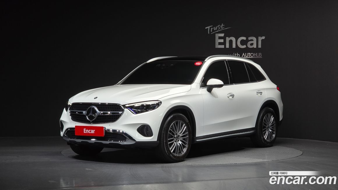 Mercedes-Benz GLC-Class 2024