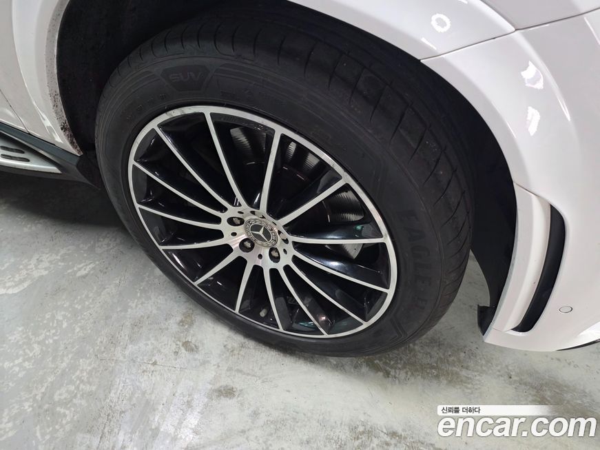 Mercedes-Benz GLE-Class 2022