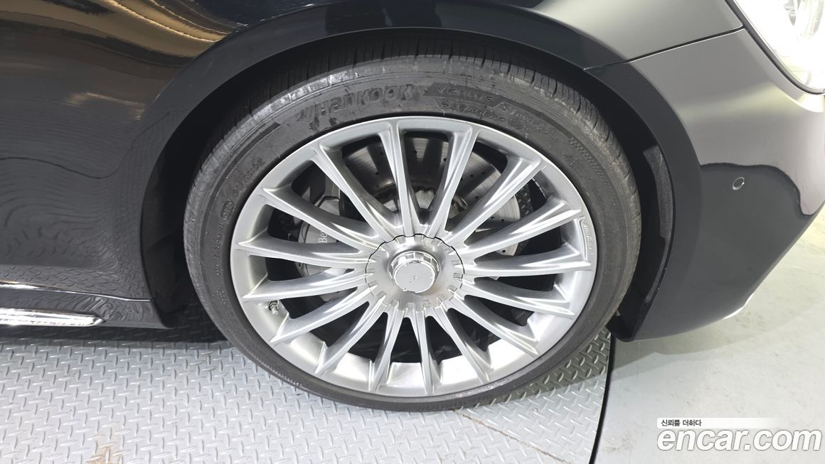 Mercedes-Benz S-Class 2019