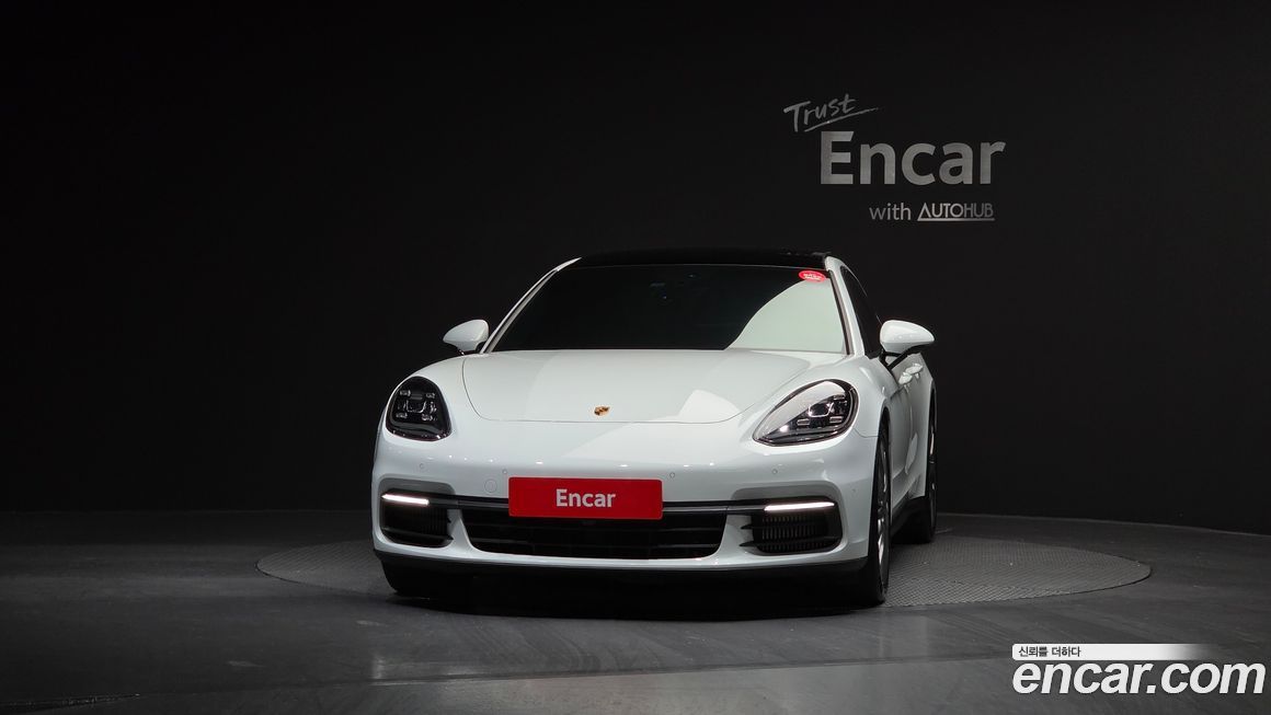 Porsche Panamera 2018
