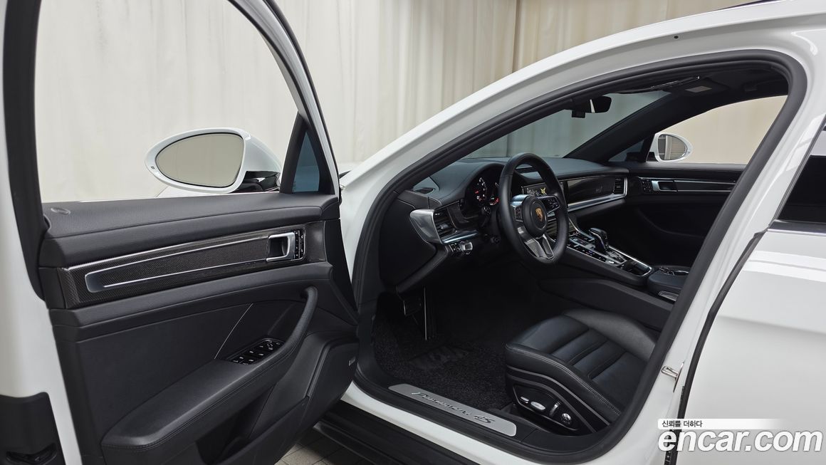 Porsche Panamera 2018