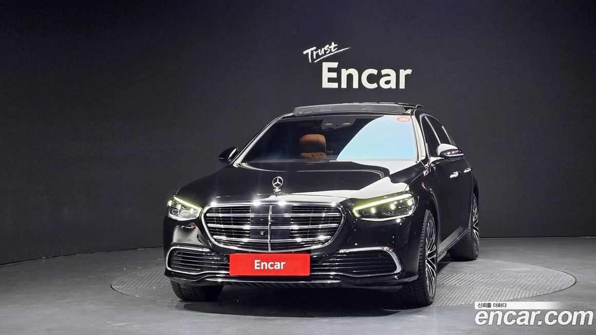 Mercedes-Benz S-Class 2021