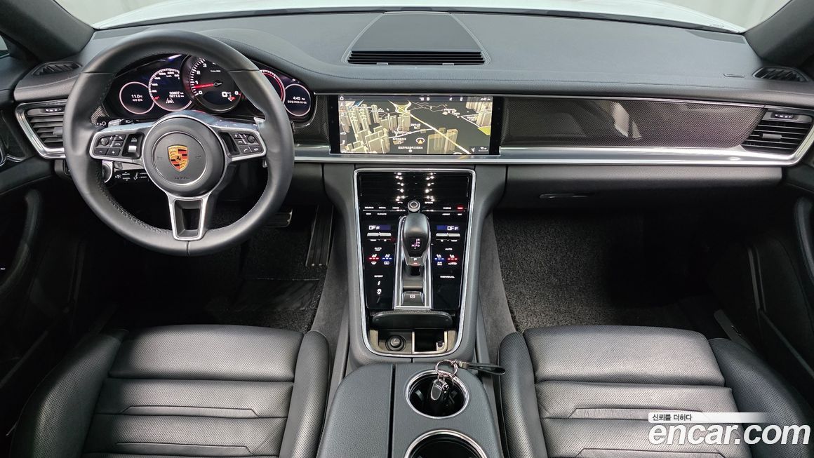 Porsche Panamera 2018