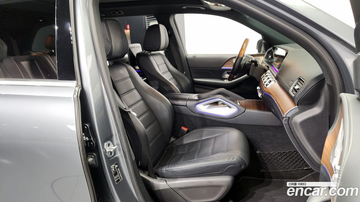 Mercedes-Benz GLS-Class 2021