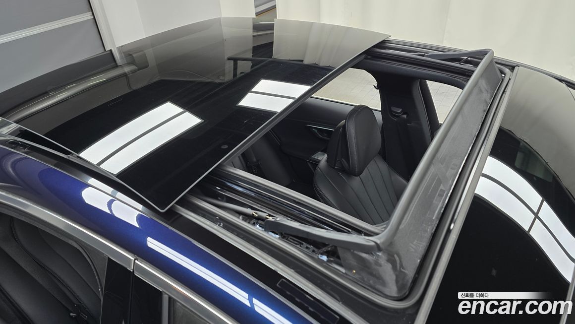 Mercedes-Benz E-Class 2025