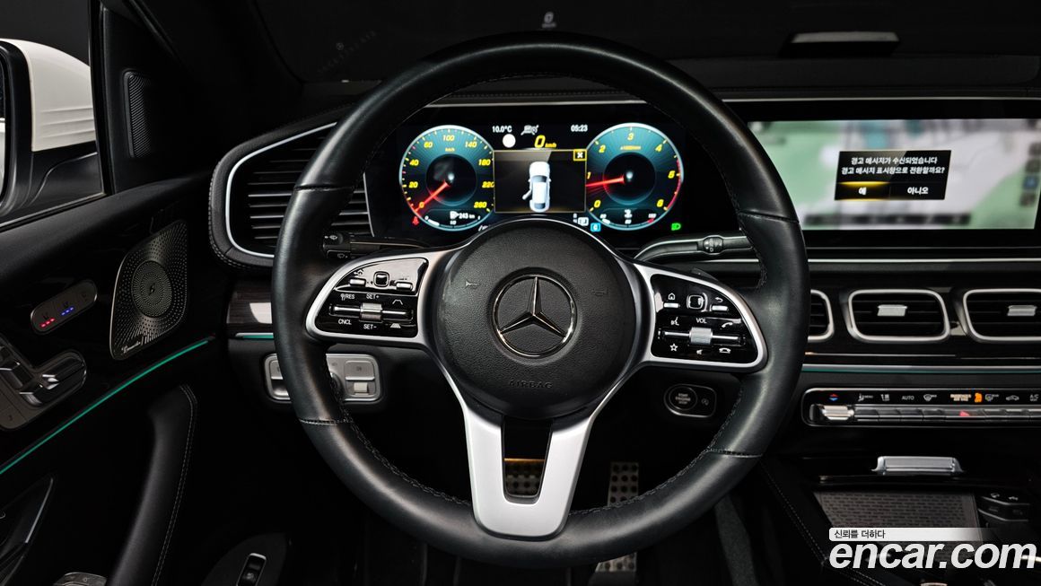 Mercedes-Benz GLE-Class 2023