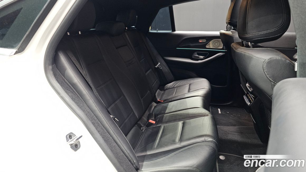 Mercedes-Benz GLE-Class 2023