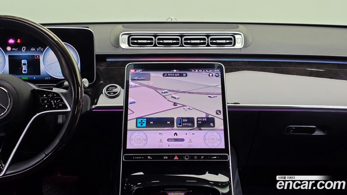 Mercedes-Benz S-Class 2021