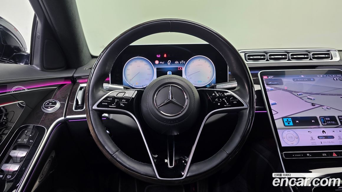 Mercedes-Benz S-Class 2021