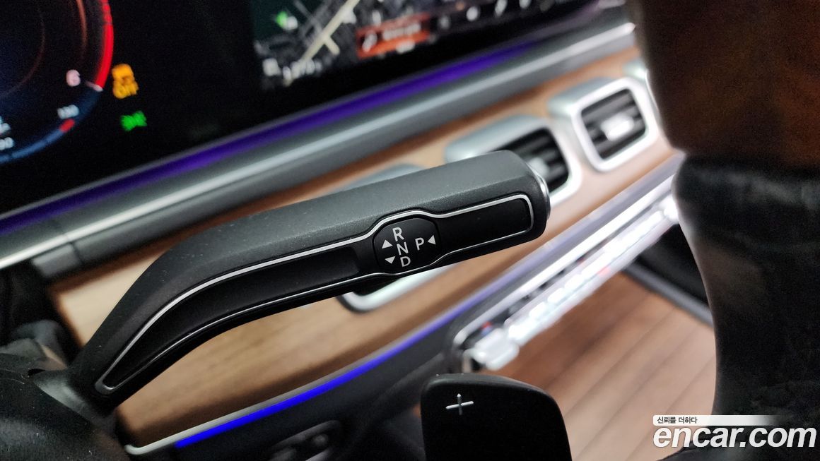 Mercedes-Benz GLS-Class 2021