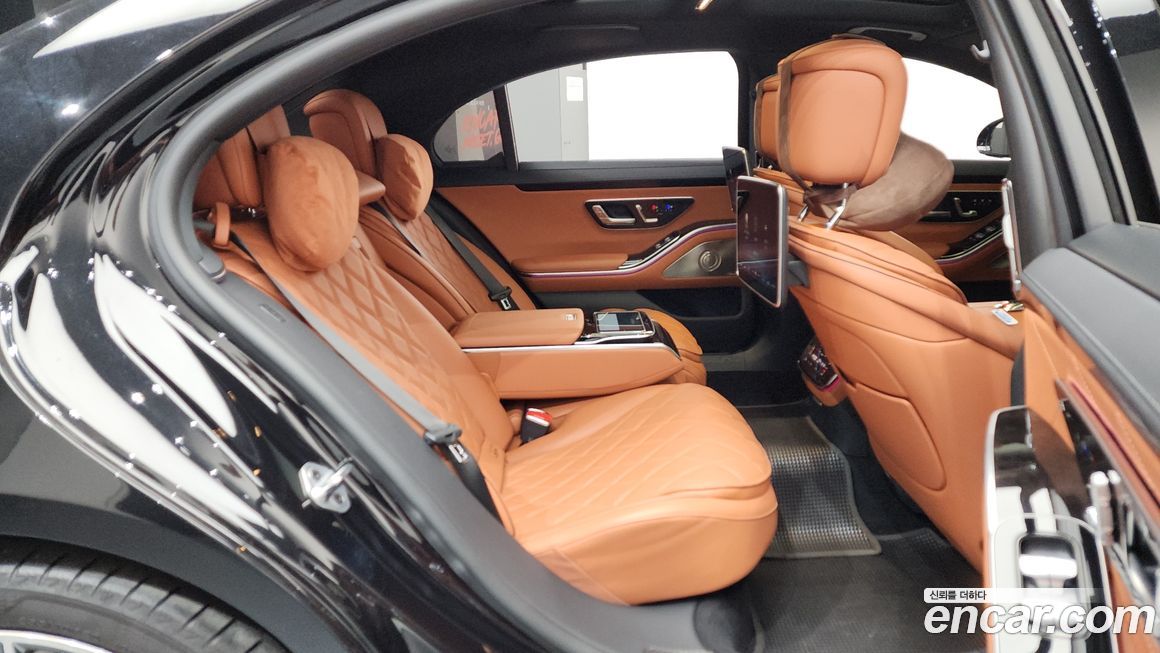 Mercedes-Benz S-Class 2022